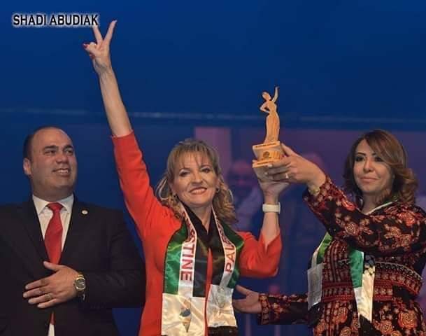 حدادين تشارك مؤسسة سيدة الأرض رغم مرضها هذا العام و تؤكد: القضية الفلسطينية .. قضية أحرار العالم