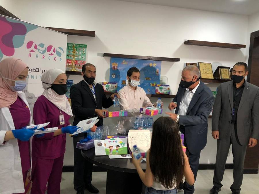 منظمة حرير الريادية توزع صندوق صحتي أمانة