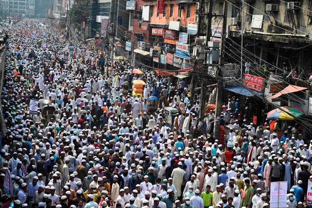 Huge antiFrance rally in Bangladesh as Macron backlash widens