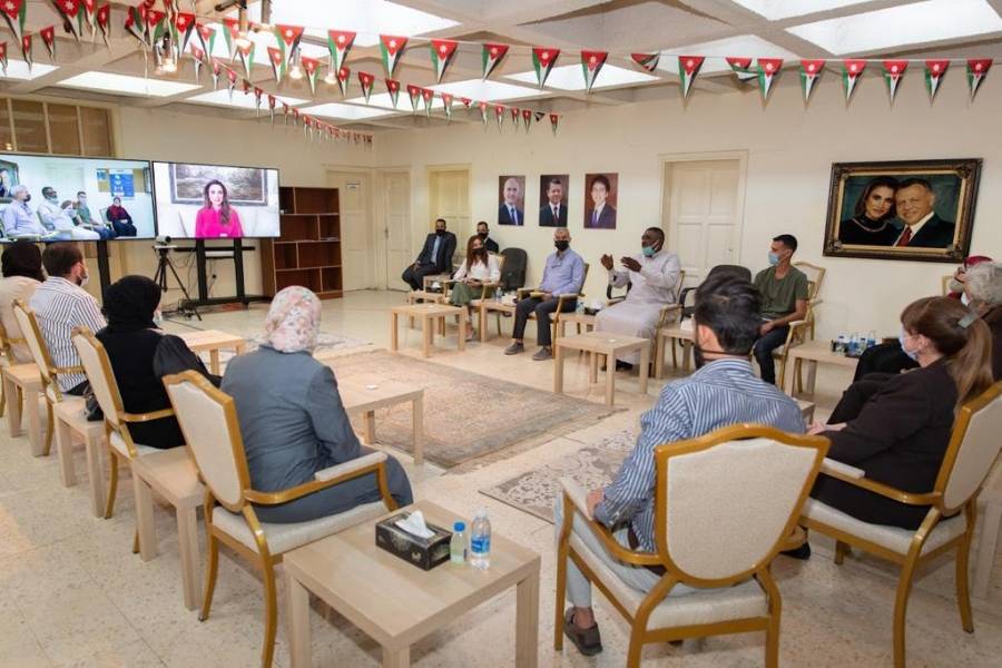 الملكة رانيا العبدالله تدعم 100 مشروع قائم ومدر للدخل في محافظات المملكة
