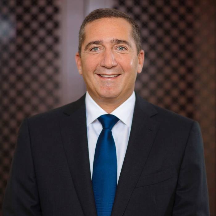 الرفاعي يعايد الامتين العربية والاسلامية بالمولد النبوي الشريف