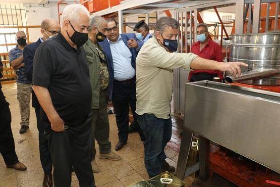 داودية يتفقد معاصر الزيتون