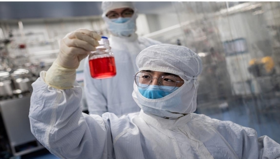 الصحة: لا نقبل نتيجة إيجابي ضعيف لفحص كورونا