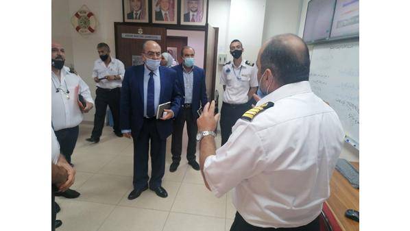 وزير النقل يشدد على تطبيق الإجراءات الوقائية والاحترازية في ميناء العقبة