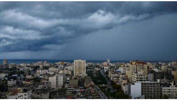 حالة من عدم الاستقرار الجوي تؤثر على المملكة بعد ظهر الأحد...فيديو