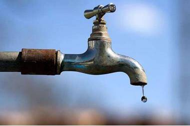 توقف ضخ المياه عن مناطق في عمّان والزرقاء  اسماء