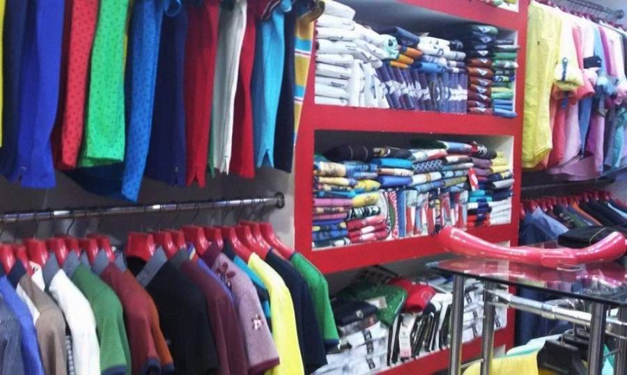 مطالب للحفاظ على قطاع الألبسة