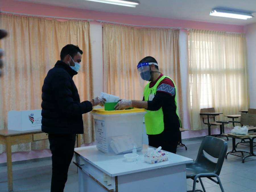 عملية الاقتراع في شفا بدران... صور