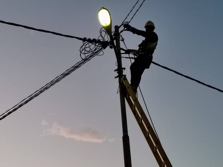 كهرباء اربد تتعامل مع عدد محدود من الأعطال أثناء سير العملية الانتخابية.