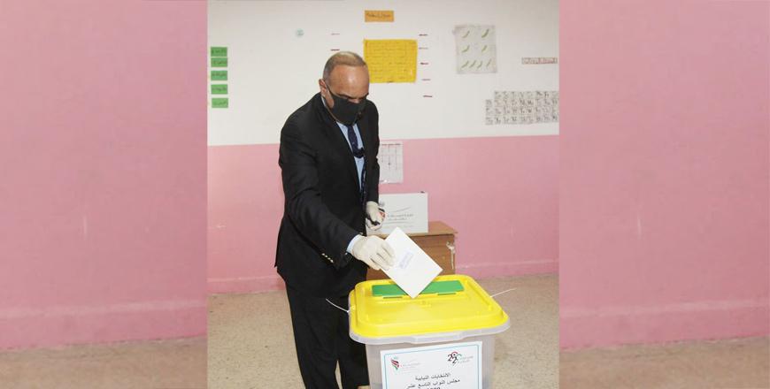 PM casts vote in Irbid’s Aidon