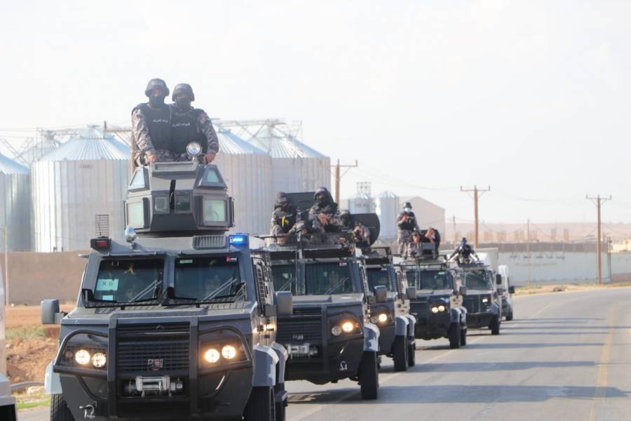 عاجل || قوة أمنية تفرق تجمعاً في منطقة دوقرة  اربد