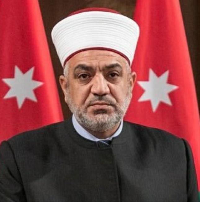 وزارة الاوقاف: الفيديو المتداول لا علاقة له بوزير الاوقاف... تفاصيل