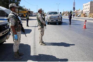 الحظر الذكي في الطريق