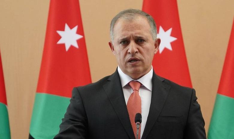 القطامين يقرر السبت يوم عمل رسمي لكوادر الوزارة و مديريات العمل في كافة المحافظات حتى نهاية العام