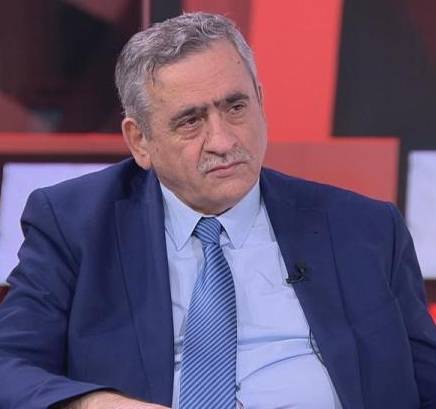 وزير الصحة يوجه رسالة هامة بشأن مضادات الميكروبات