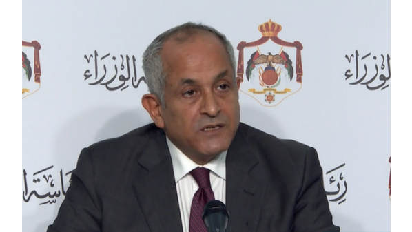 العايد: لا حظر تجول شاملا والالتزام بالكمامة اقل ما يمكن فعله