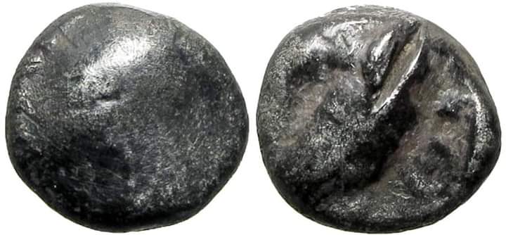 أول قطع نقدية صكت بالاردن حوالي ٤٠٠ ق.م.