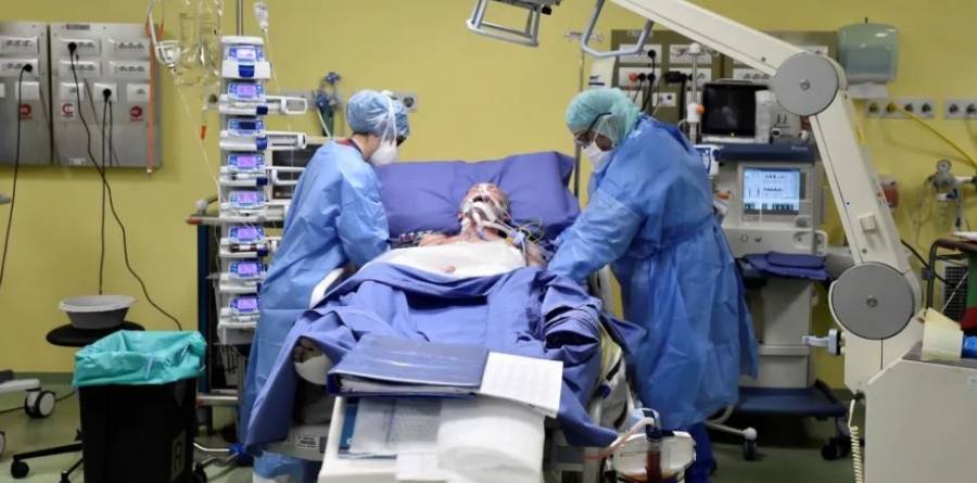 نقابة الأطباء : 14 طبيبا أردنيا ضحية كورونا منذ بدء الجائحة