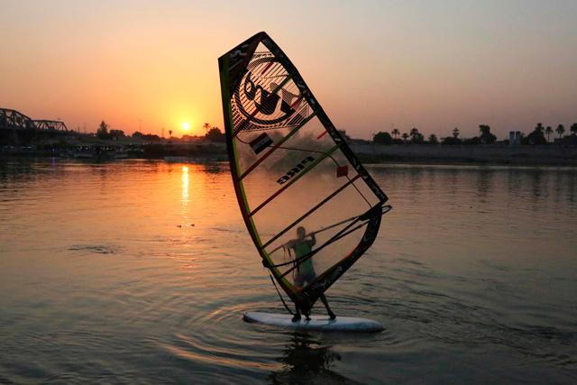 Sailing Baghdad’s river bends, young Iraqis rock the boat