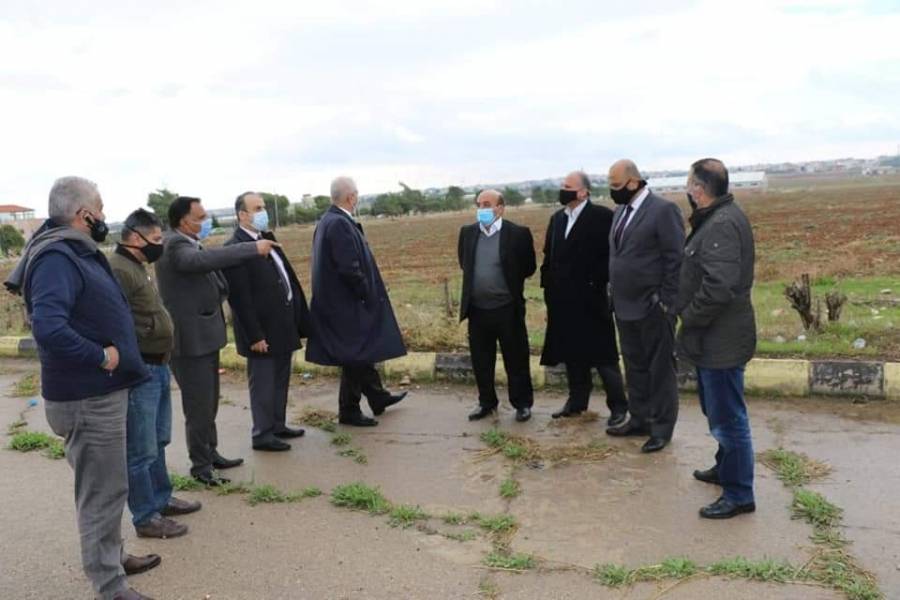 وزير الزراعة يتفقد محطة ابحاث المشقر