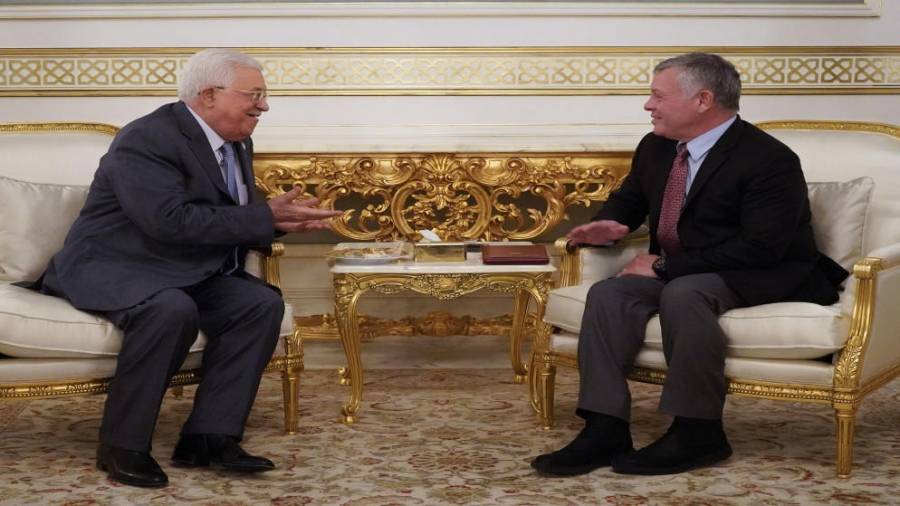 الملك يلتقي عباس الأحد