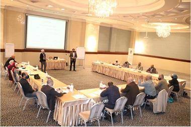 ورشة عمل حول اعداد الخطط الاستثمارية للبلديات