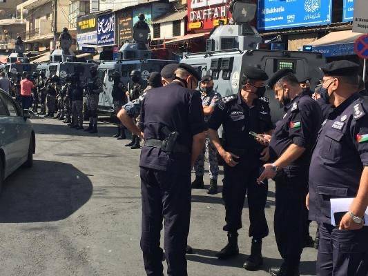 المبيضين يوعز بالإستمرار بالحملات الأمنية على الخارجين عن القانون, ولا تكفيل الا بموافقته