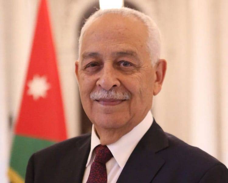 العيسوي يتفقد مشروع إعادة تأهيل تلال الفوسفات في الرصيفة