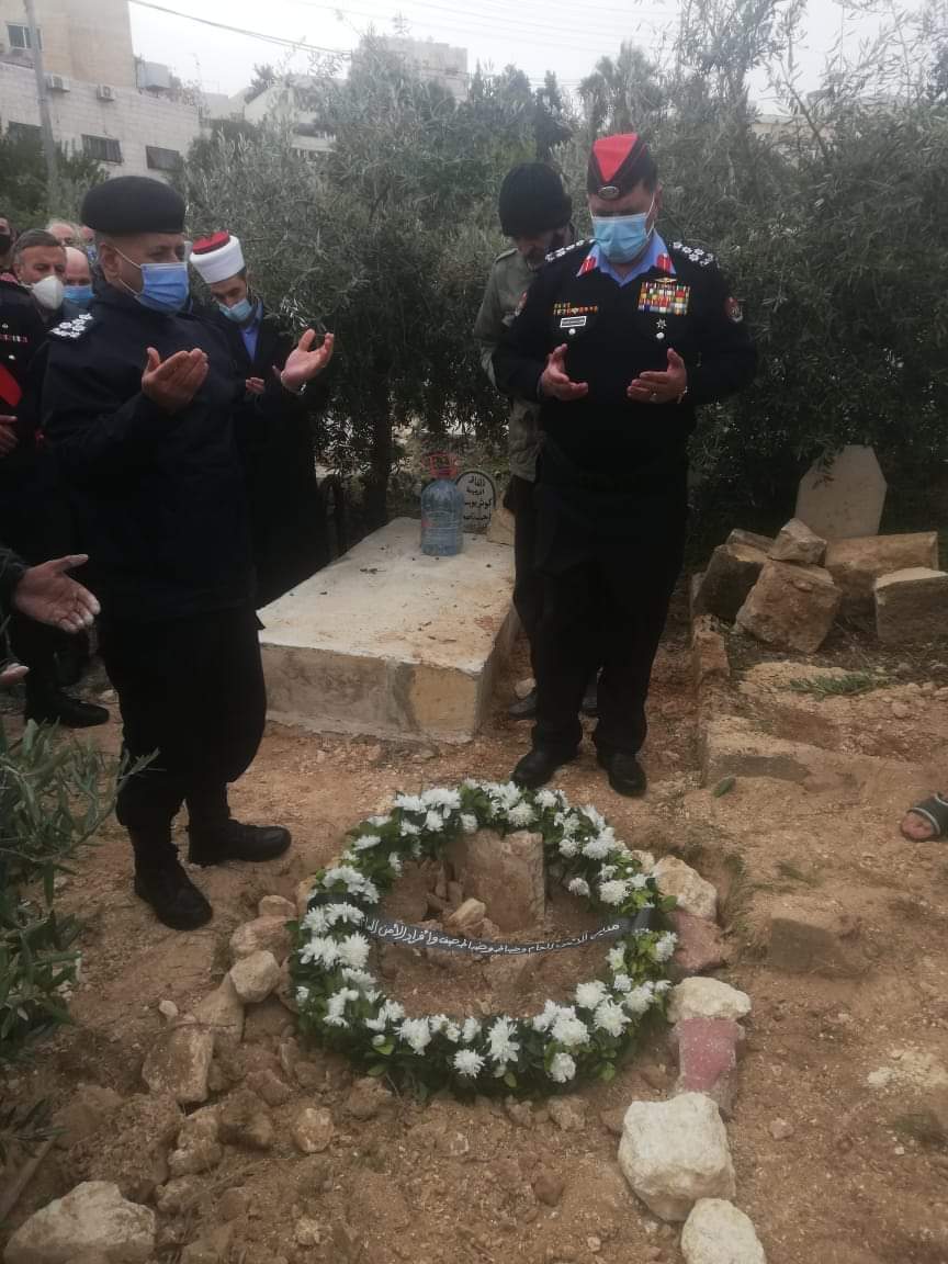 الأمن يشييع جثمان اللواء المتقاعد عوني مسمار