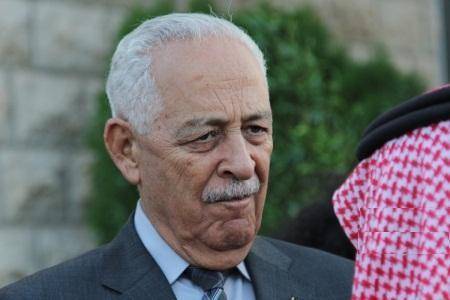 العيسوي ينقل تعازي الملك إلى عشيرتي الرقاد والشوبكي