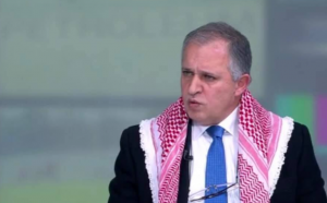 شماغ القطامين يٌشعل مواقع التواصل و الوزير يخرج عن صمته.. تفاصيل