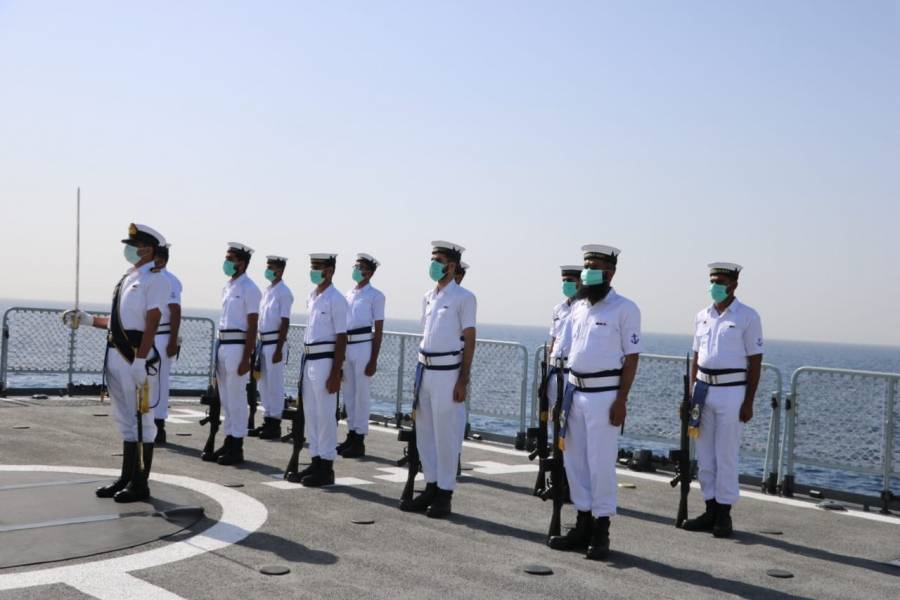 تمرين مشترك للقوات البحرية الأردنية الباكستانية في العقبة.... صور 