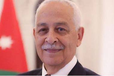 العيسوي ينقل تعازي الملك إلى عشيرتي أبو رمان والعبادي