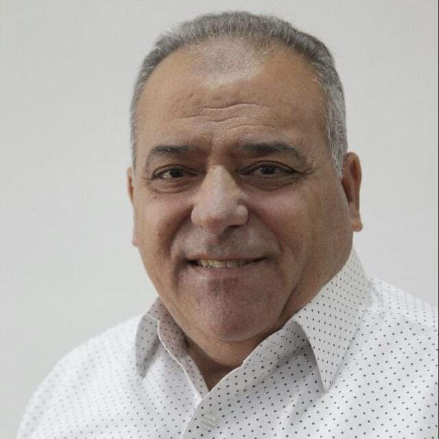 بئر ماء لكل منزل.