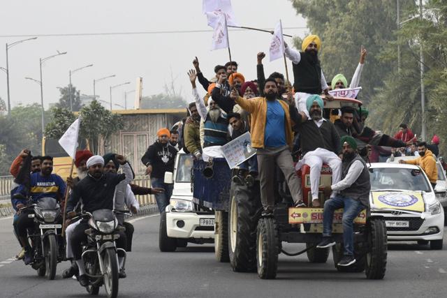 India farmers block railway tracks, roads in national action against new laws