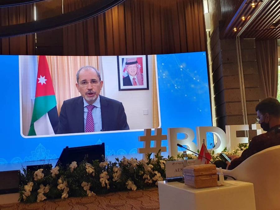 الصفدي يشارك بمنتدى بالي حول الديمقراطية وجائحة كورونا