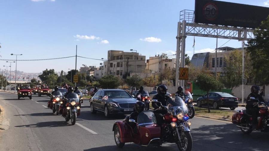 الملك الى مجلس الأمة