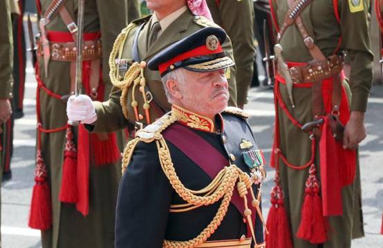 الملك : الأولوية صحة المواطن وحماية الاقتصاد