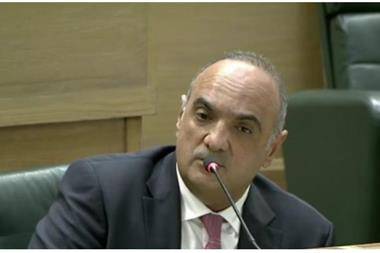 الخصاونة : مجلس الأعيان يعد بيت خبرة للأردنيين