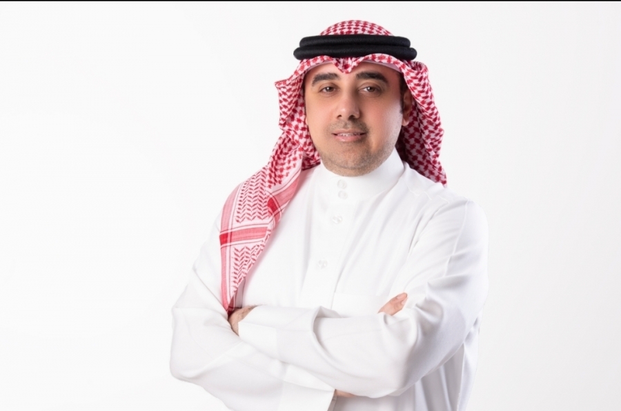 الفنان احمد الهرمي يلحن ويغني  خسارة وقتنا 