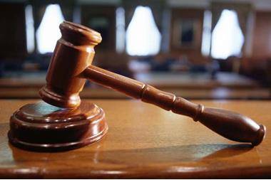 تعليق العمل بقرار منع الترافع المقرر يوم الأحد المقبل