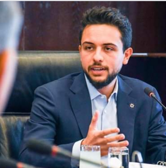 ولي العهد يطمئن على صحة العين الرحيمي