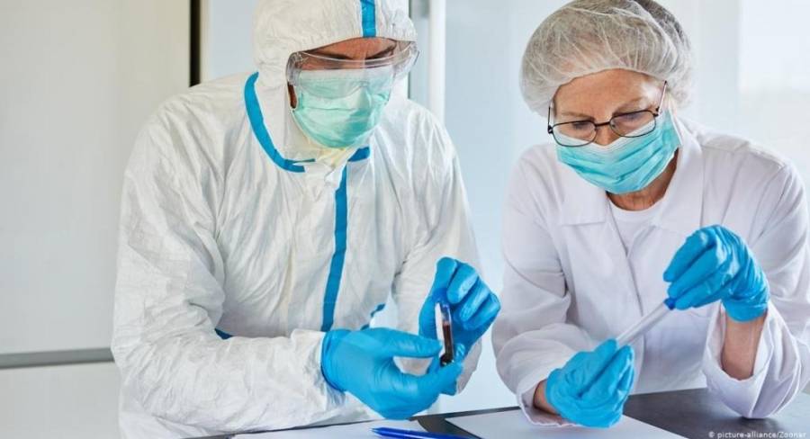 عاجل ||  (42) وفاة و(2863) حالة إصابة بفيروس كورونا المستجدّ في المملكة