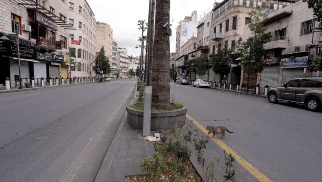 عاجل : مركز الأزمات ينشر الفئات المُستثناة من الحظر الشامل .. أسماء