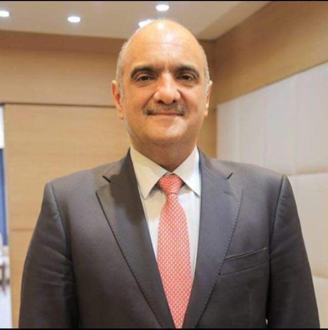 رئيس الوزراء يعلن عن توجه حكومي للفتح التدريجي