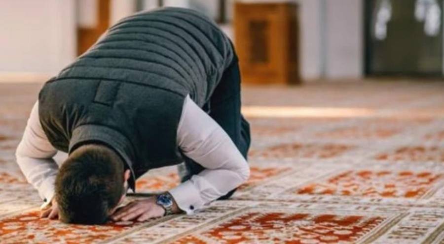 الخلايله  : ساعة أداء صلاة الجمعة من 11:25 وحتى 12:25