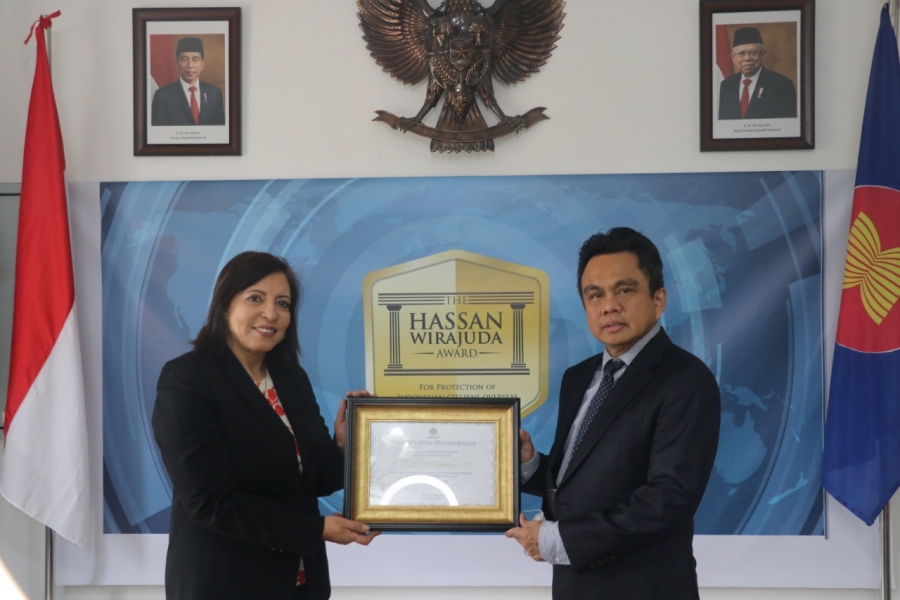 *Indonesian Government awarded Thamkeen for protecting Indonesian workers in Jordan*