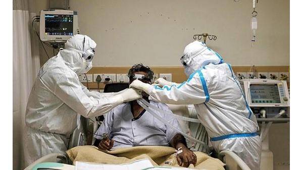 الطراونة :4 أطباء في العناية الحثيثة