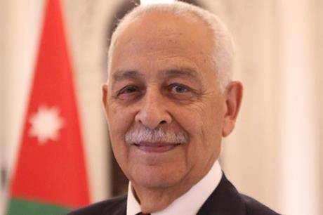 العيسوي يسلم 28 مسكناً لأسر عفيفة في عجلون وإربد