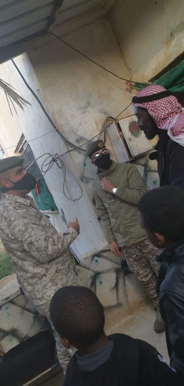 القوات المسلحة تبدا بترميم منزل شقيق الشهيد المقدم معاذ الدماني